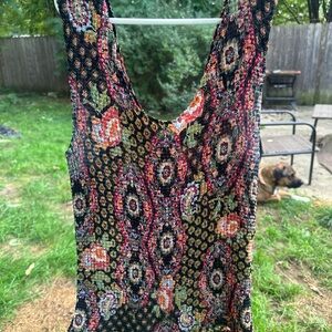 Floral Sleeveless Women's Top